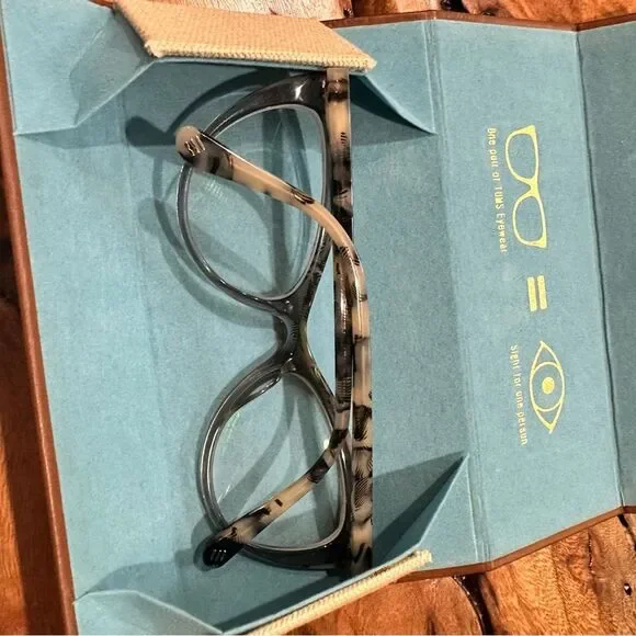 Cinzia Europa CIN 5157 Cat Eye Glasses – Shadow/Tuxedo Resin - Picture 5 of 9